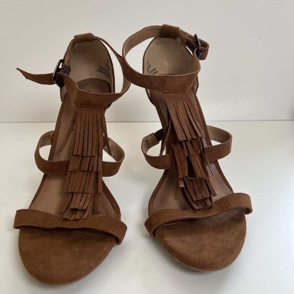 Christian Siriano For Payless NEW Cognac Strappy 3.5