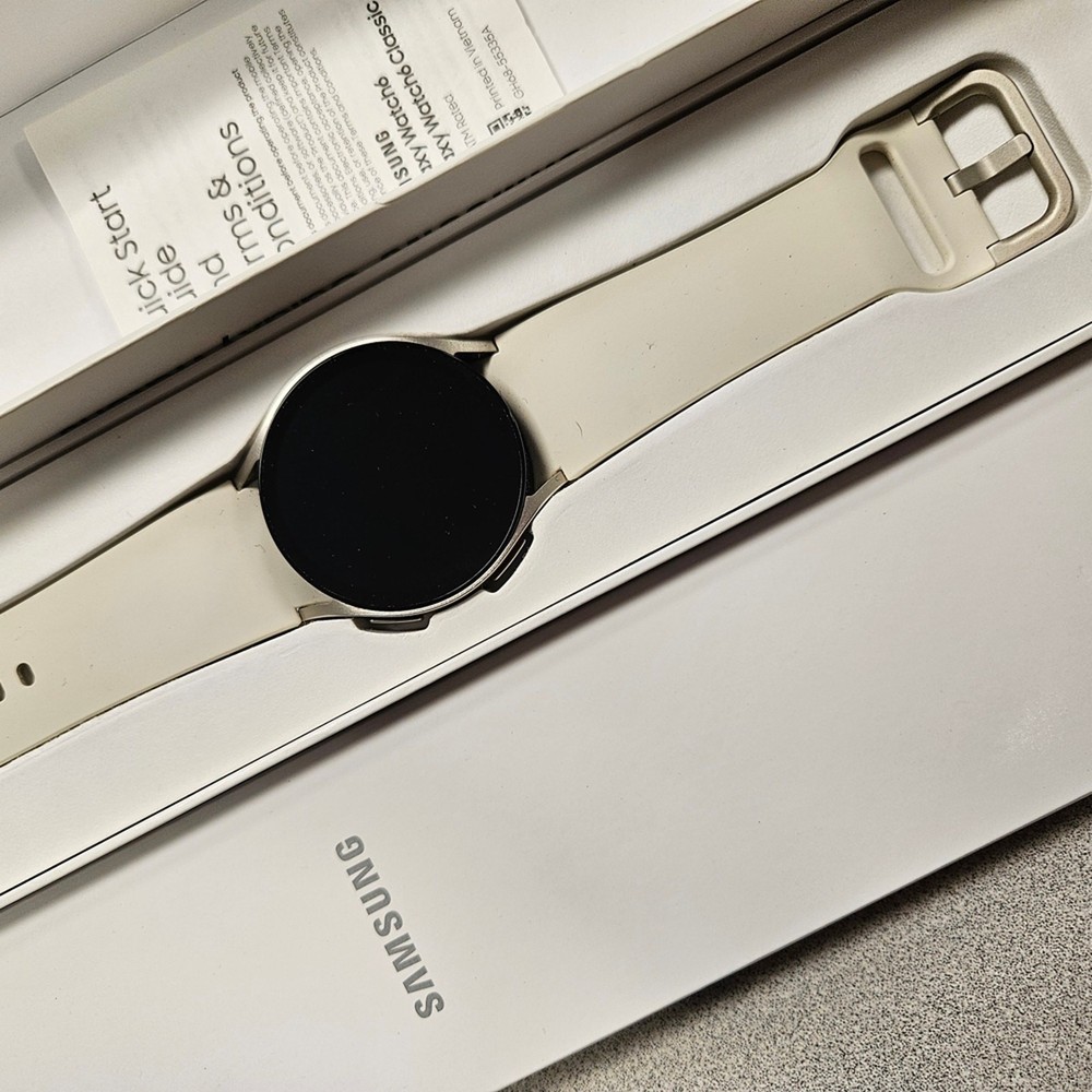 Samsung Galaxy Watch 6 40mm LTE Gold SM-R935U Wi-Fi + Cellular