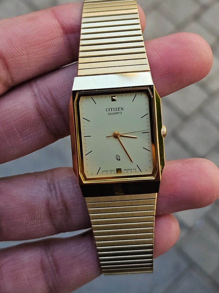 Citizen Quartz Vintage Gold Tone Square Watch Japan Made – New Old Stock