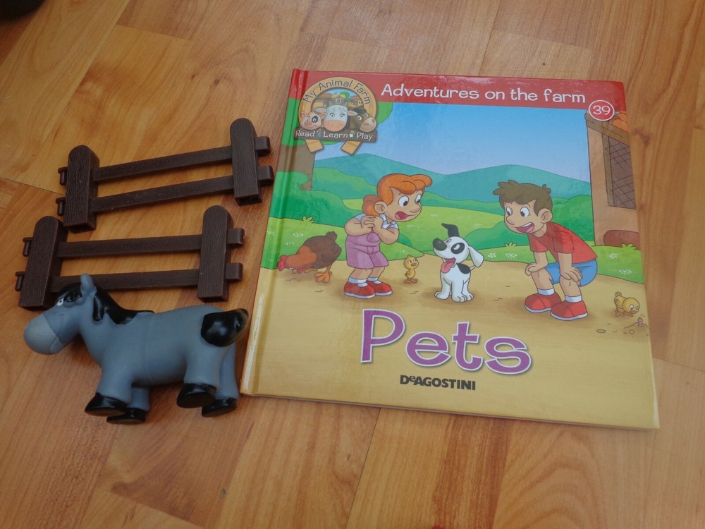 DEAGOSTINI MY FARM ANIMALS COLLECTION #39 PAUL THE PONY + FENCES & BOOK