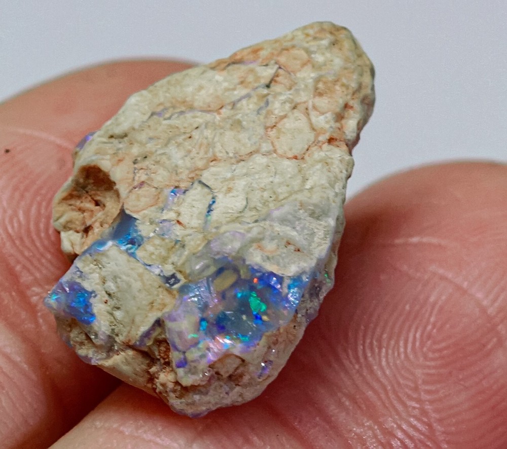 7Ct Natural Australian Lightning Ridge Black Opal Nugget Facet Rough YPW5063