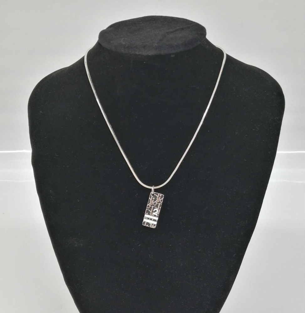 Dior Trotter Y0625 Horsebit Pendant Necklace