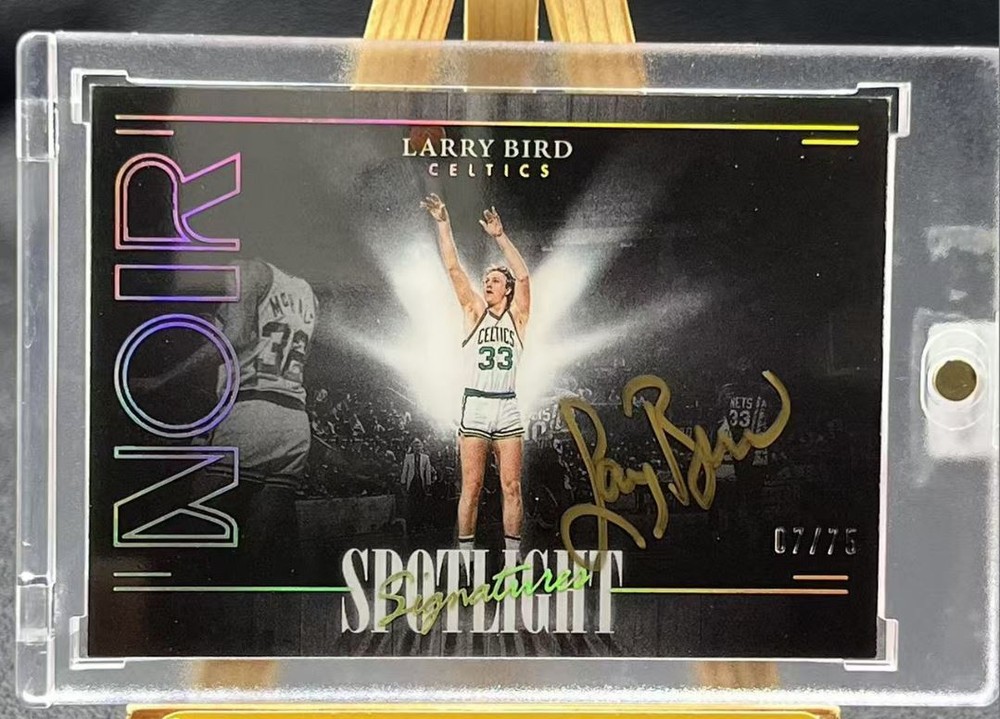 Larry Bird 2023-24 Panini Noir Spotlight Signatures Gold Auto Celtics  /75 -gk