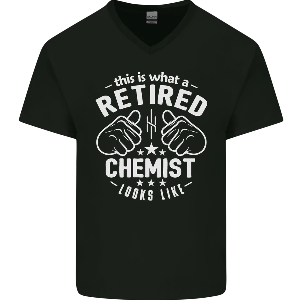 This Is What a Retired Chemist Looks Like Mens V-Neck Cotton T-Shirt