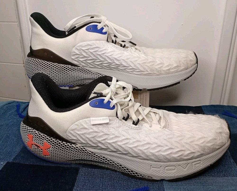 Under Armour HOVR Machina 3 3026729-101 White Running Shoes Men's Sz 11