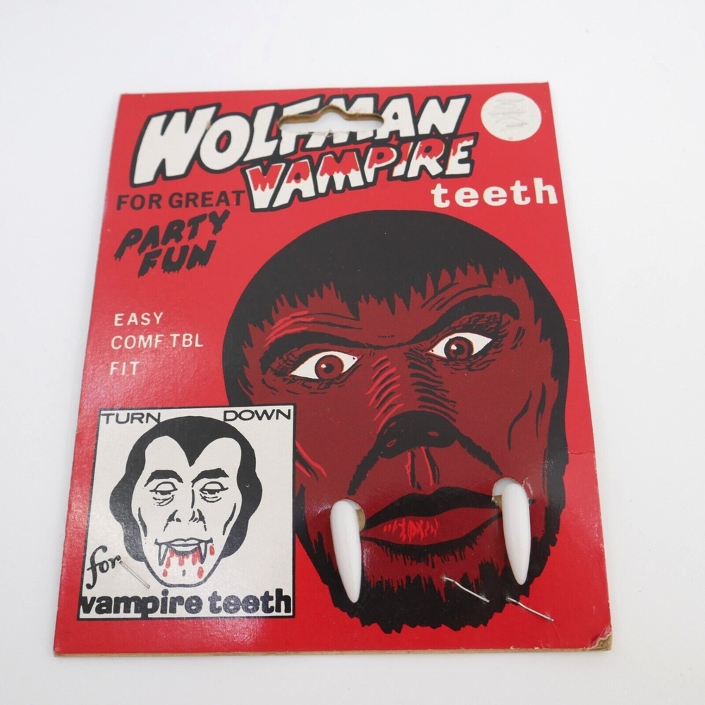 Vintage Wolfman or Vampire Novelty Halloween Teeth NOS great 70s Halloween decor