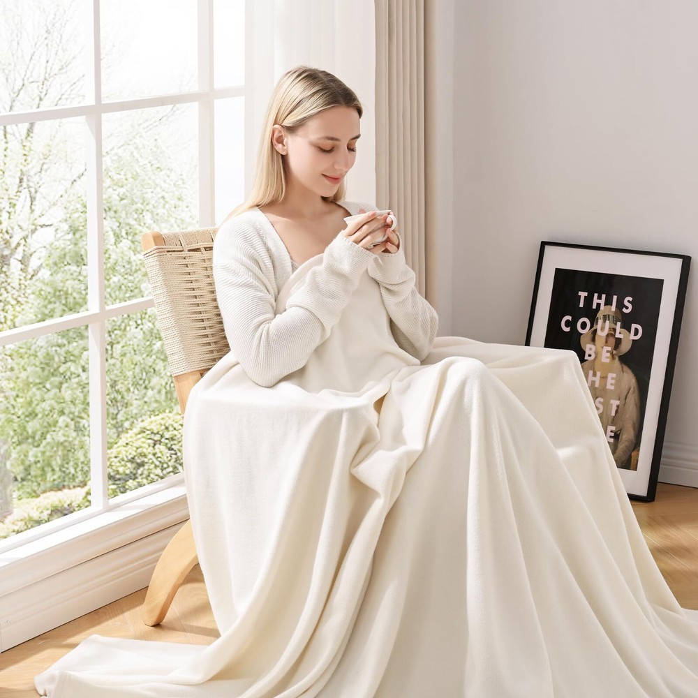 Cozy Fleece Alta Luxury Hotel Fleece Blanket, Ivory, Full