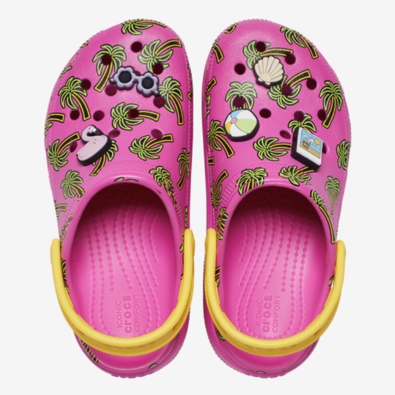 Crocs Cutie Crush Platform Clog Pink Beach Themed Womens Size 6 Juniors Size 4 Stylish Comfortable Design