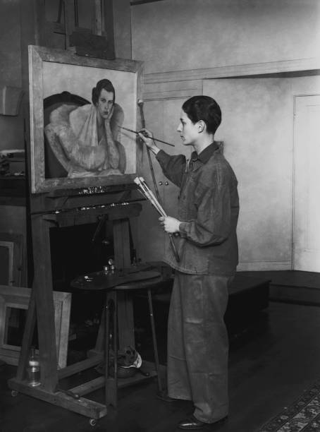 British Painter Gluck At Work On A Portrait Hannah Gluckstein 2 Old Photo