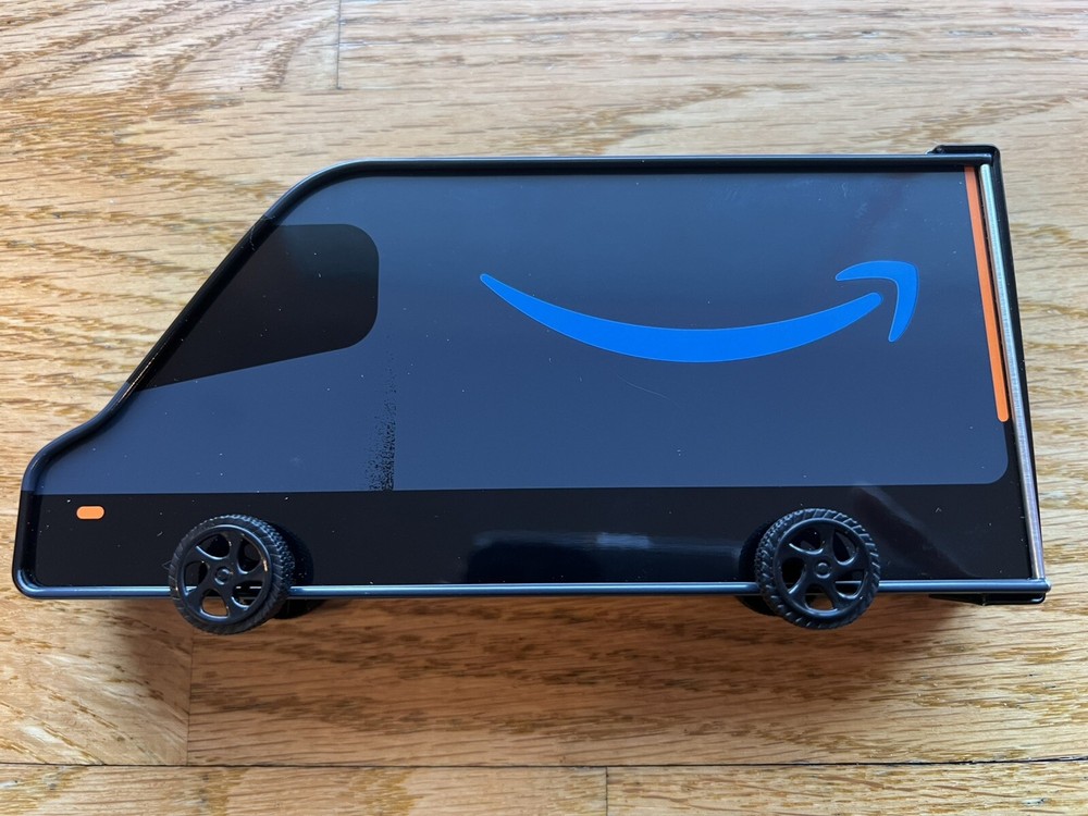 AMAZON GIFT CARD LIMITED Ed RARE Prime Delivery Van Truck No Gift Card Included-image