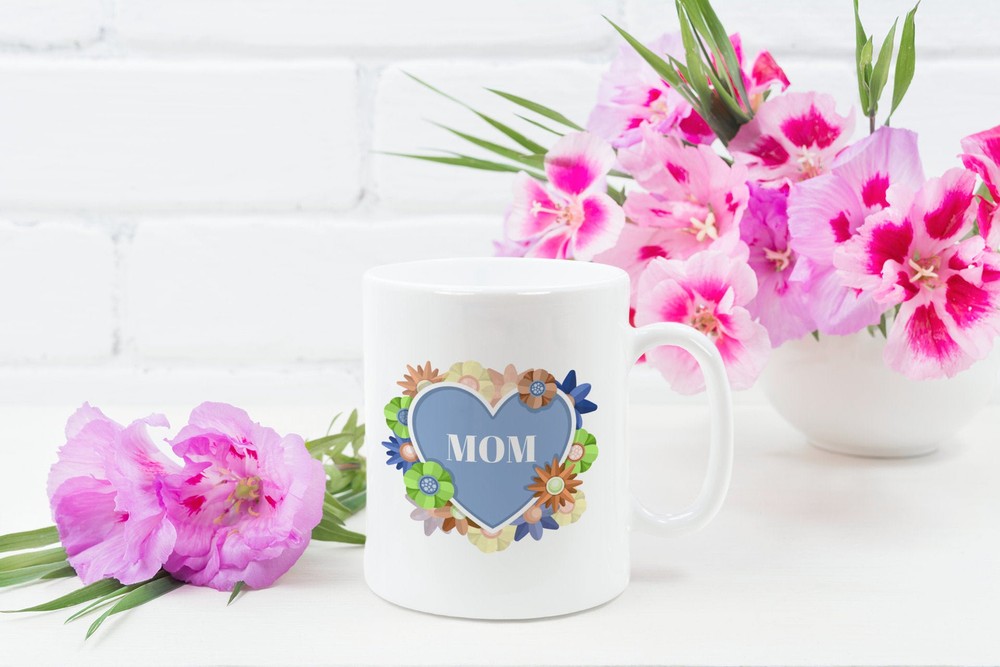 Minimalist Flower Heart Mom Love Coffee Mug For Mothers Day Gift  