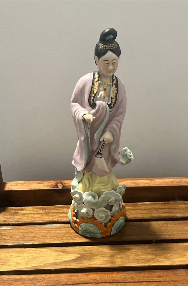 Antique Chinese Gilt with Famille Rose Porcelain Guanyin Statue 12