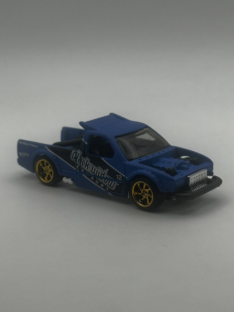 Hotwheels Limited Grip Custom Wheel Swap
