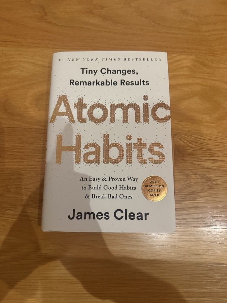 Atomic Habits : (2018, Hardcover)