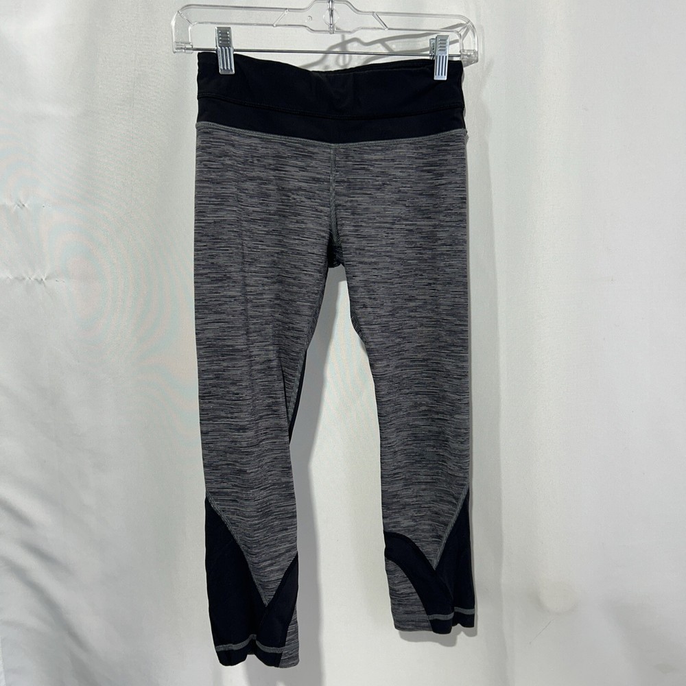 Lululemon Leggings Womens 4 Gray Black Crop Pants Workout Athletic Yoga Active