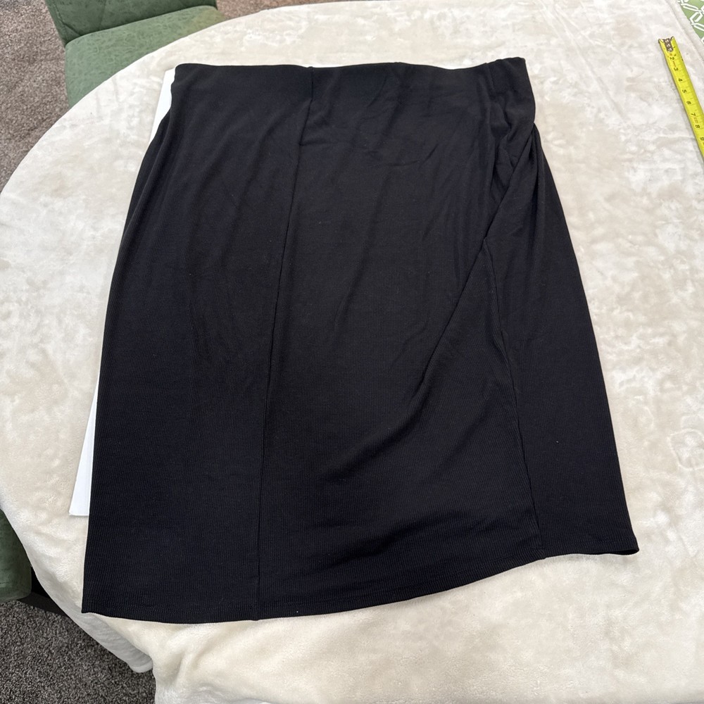 Women’s Size 3X NWT Torrid Black Pencil Skirt 22-24