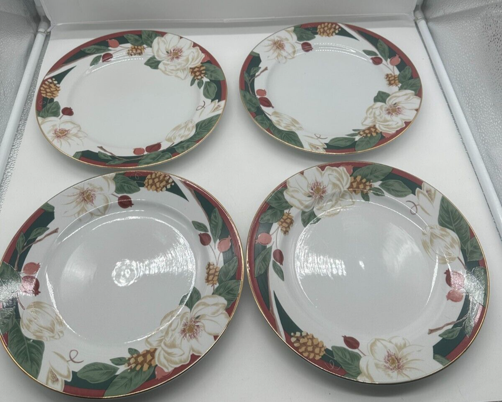 Set of 4 Vintage Tienshan  Magnolia 10 1/2