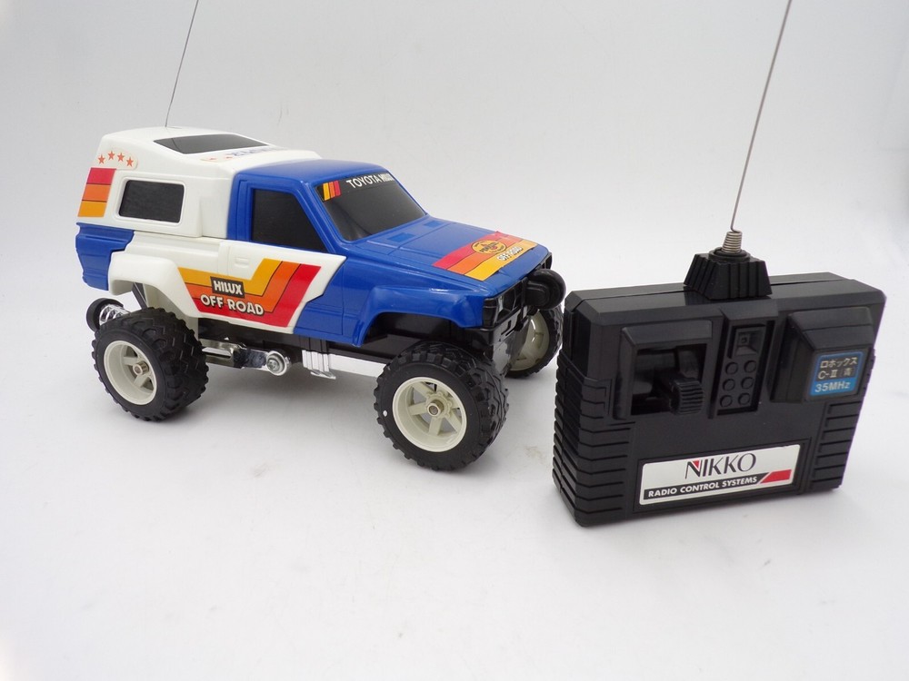 Vintage 1984 Nikko Japan RC Transforming Toyota Hilux Robot NOS Taiyo Yonezawa