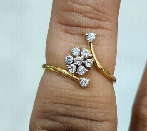 1Ct Round Cut Simulated Diamond Flower Engagement Ring In 14K Yellow Gold Plated