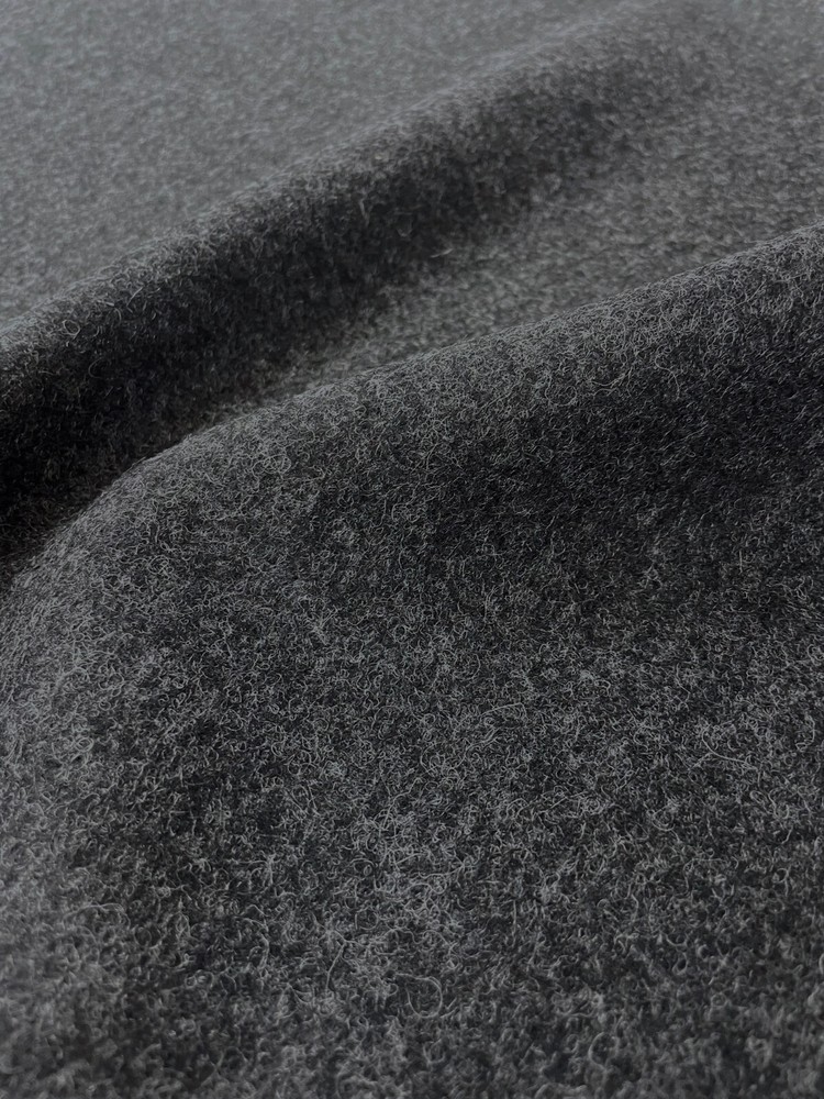 2.625 yd Kvadrat Divina Melange 180 Charcoal Gray Wool Upholstery