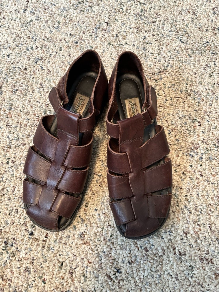 Vintage St. John’s Bay Brown Leather Fisherman Sandles Women’s Size 7.5