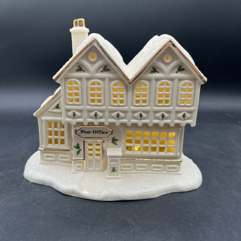 Lenox Christmas Village Post Office Lighted Collectible Sculpture NOB