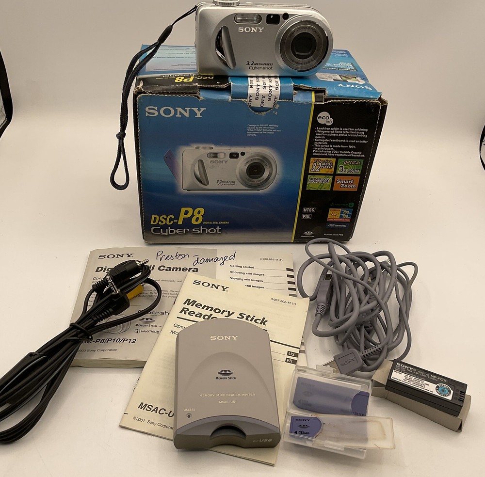 Sony Cybershot DSC-P8 Compact Digital Camera 3.2MP Multiple Accessories PARTS ON