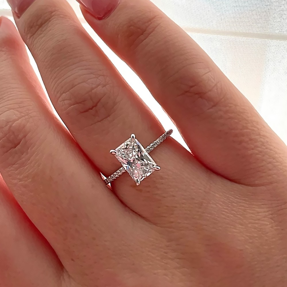 Elegant 14k White Gold Diamond Ring Radiant Cut Lab Grown 1.75 Ct IGI E F  VVS2