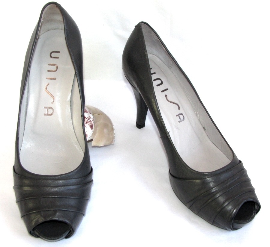 UNISA Heels 9.5 Cm Platform Open Toe Gray Leather Size 40 Excellent Condition