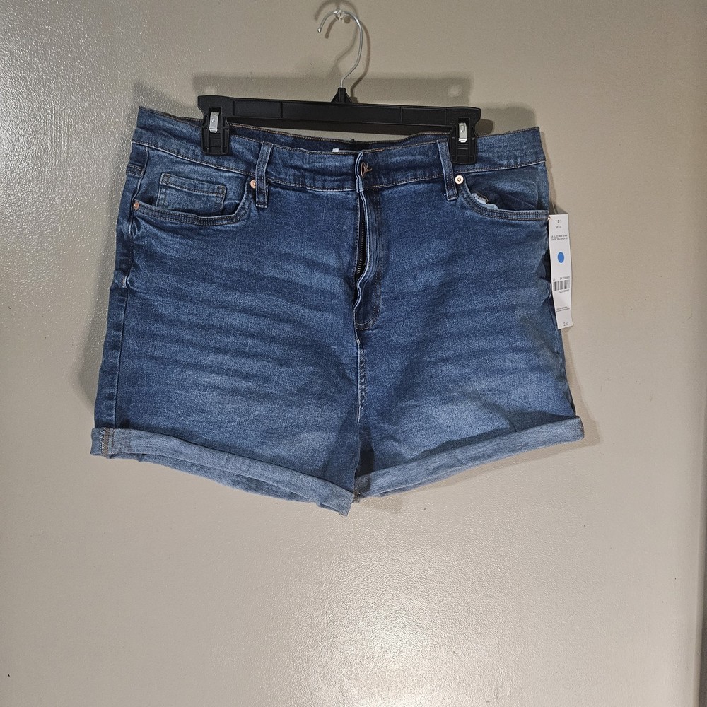 Just Be Women's Denim Shorts NWT 2X