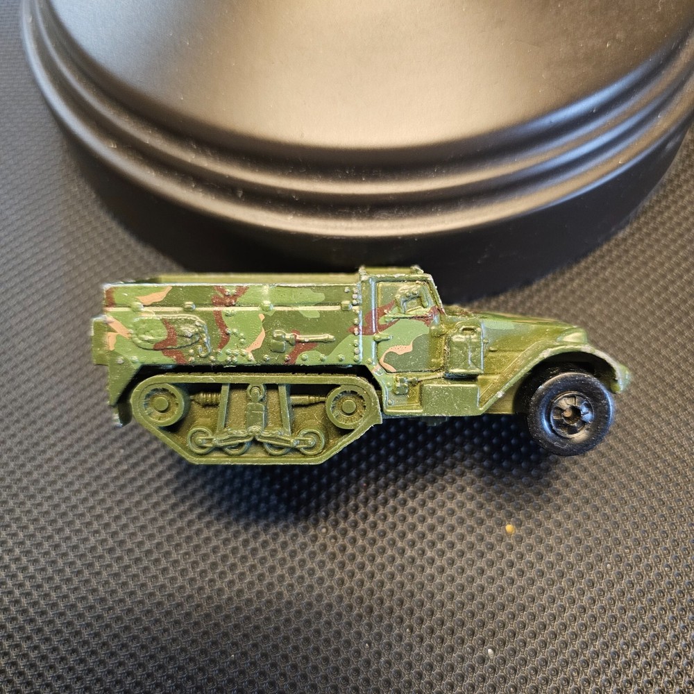 Hot Wheels Gun Bucket Army Vehicle Vintage 1974 Malaysia Incomplete