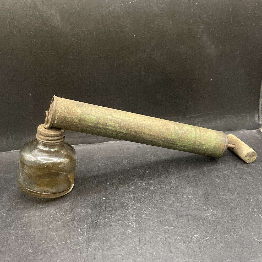 1964 Vintage Root-Lowell- Metal & Glass Reservoir Bug Sprayer Duster S2D2