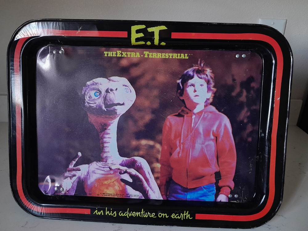 Vintage 1982 E.T. Movie Metal Folding TV Dinner Tray Collectible