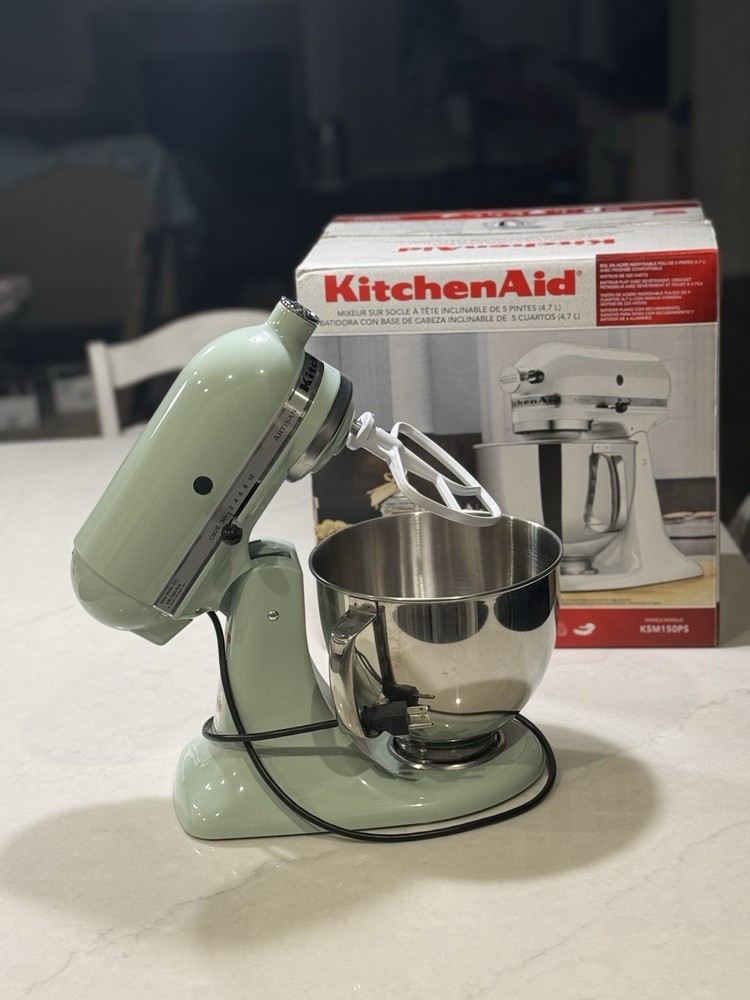KitchenAid Artisan 5 Quart Pistachio Green Tilt Head Stand Mixer