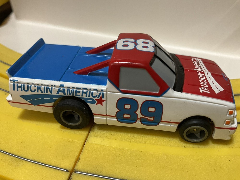 slot car life like ho used M Chassis Chevy #89 Silverado PU..…