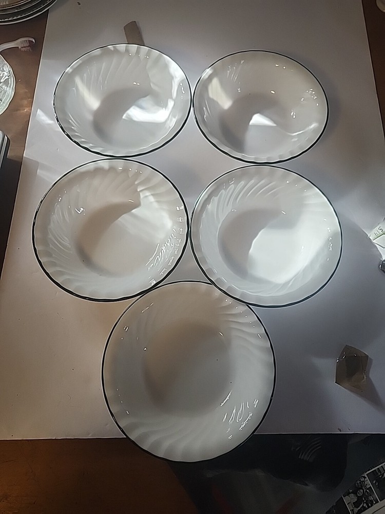 Corelle Tiger Lily 7-Inch Soup Cereal Bowl Set of 5 with White and Green Swirl Trim