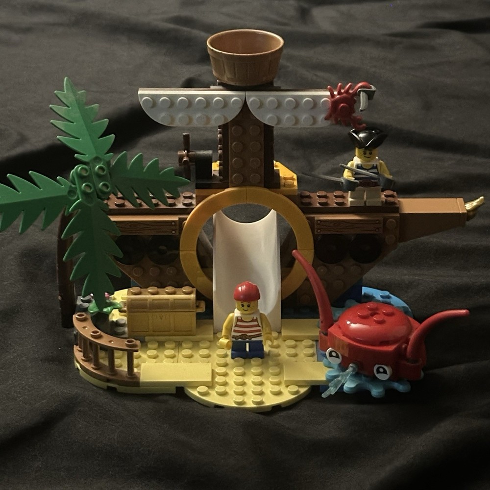 LEGO 40589 Pirate Ship Playground VIP Promo GWP, No Box