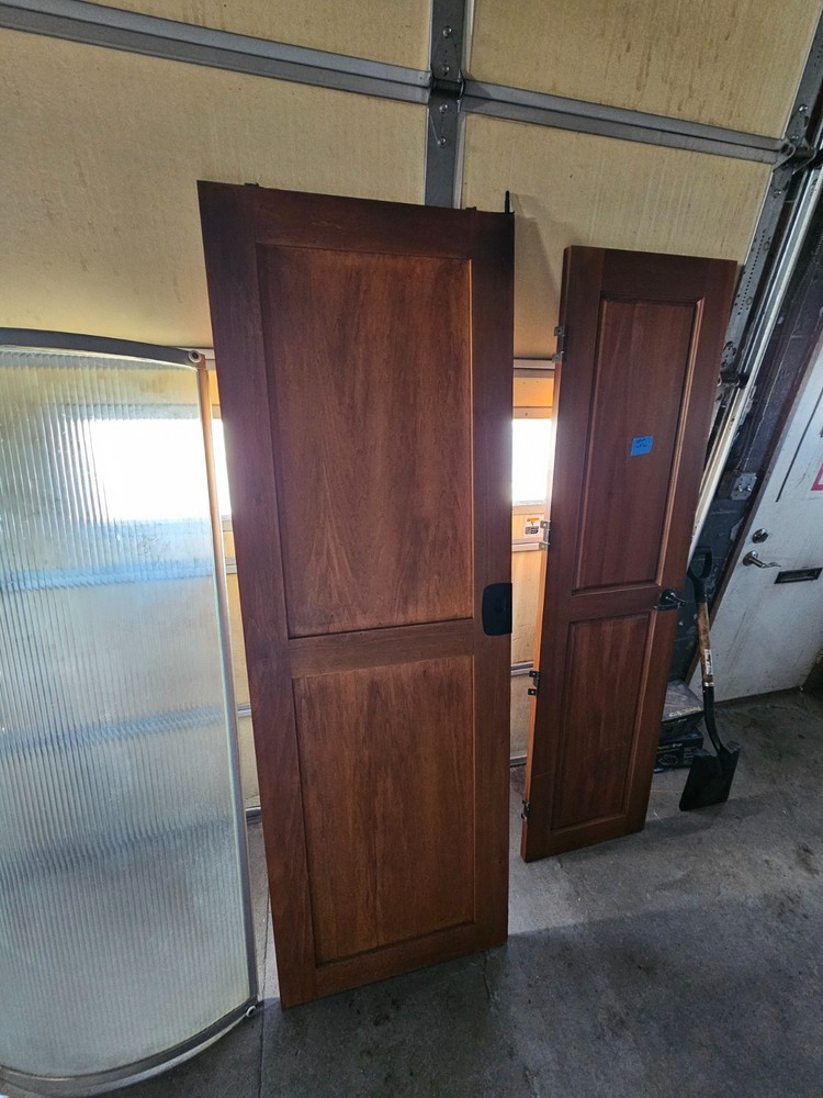 used sliding interior door on 08 holiday rambler rv