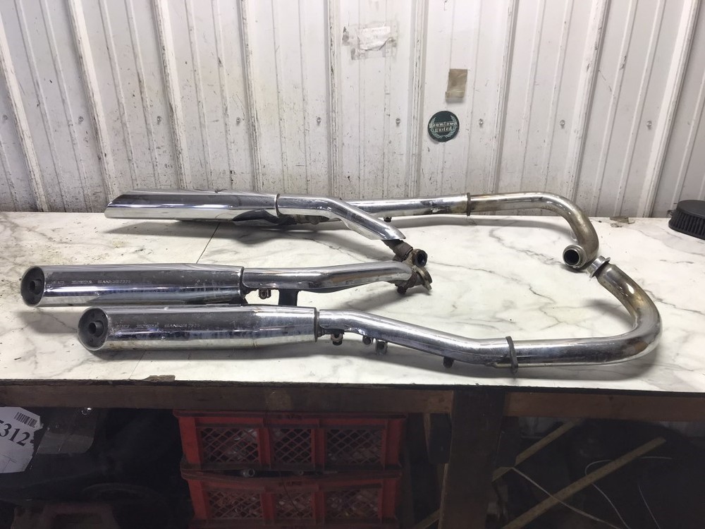 95 Honda VF750 VF 750 C Magna Muffler Exhaust