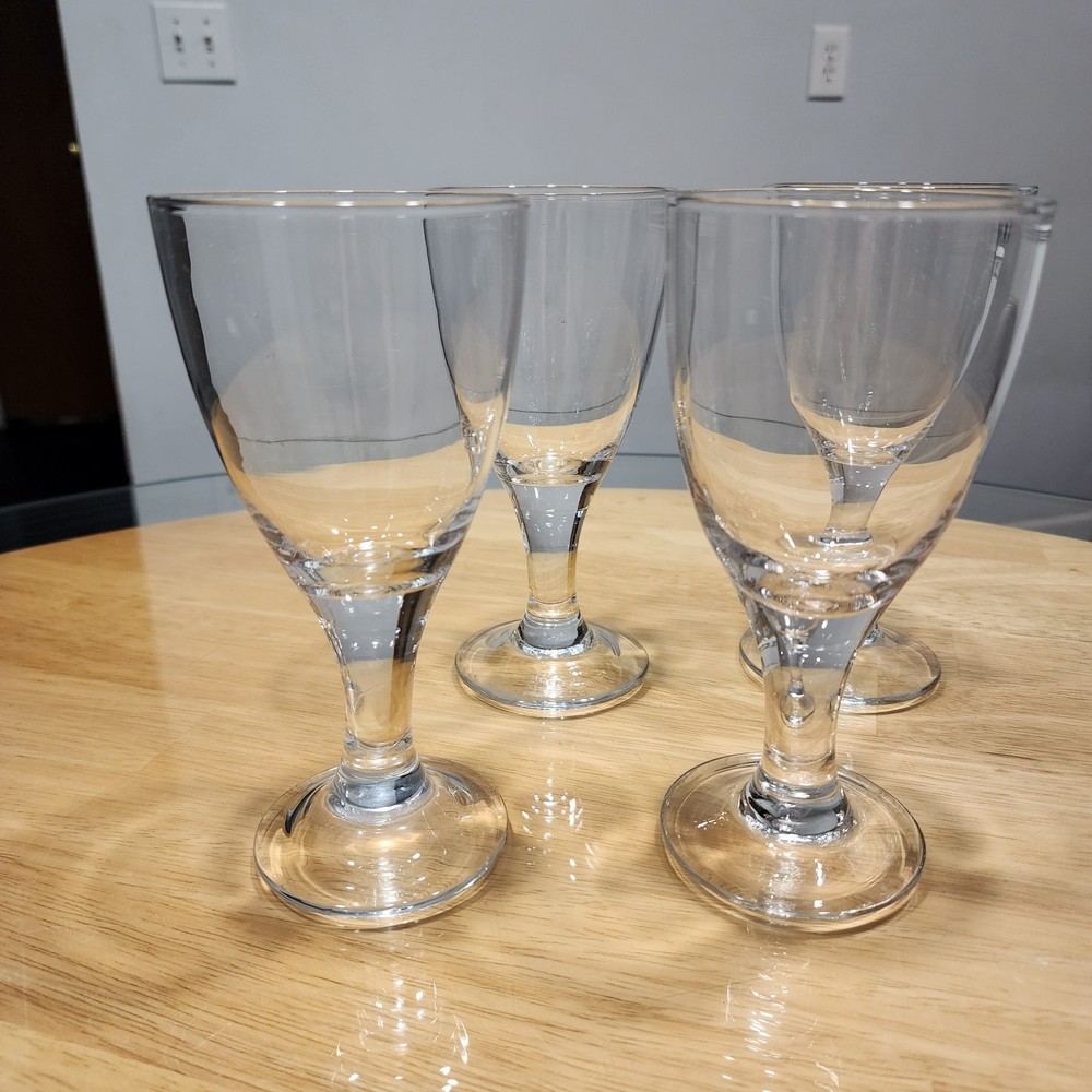 Set of 4 Clear Vintage Stemmed Wine Glasses Tall Water Goblets