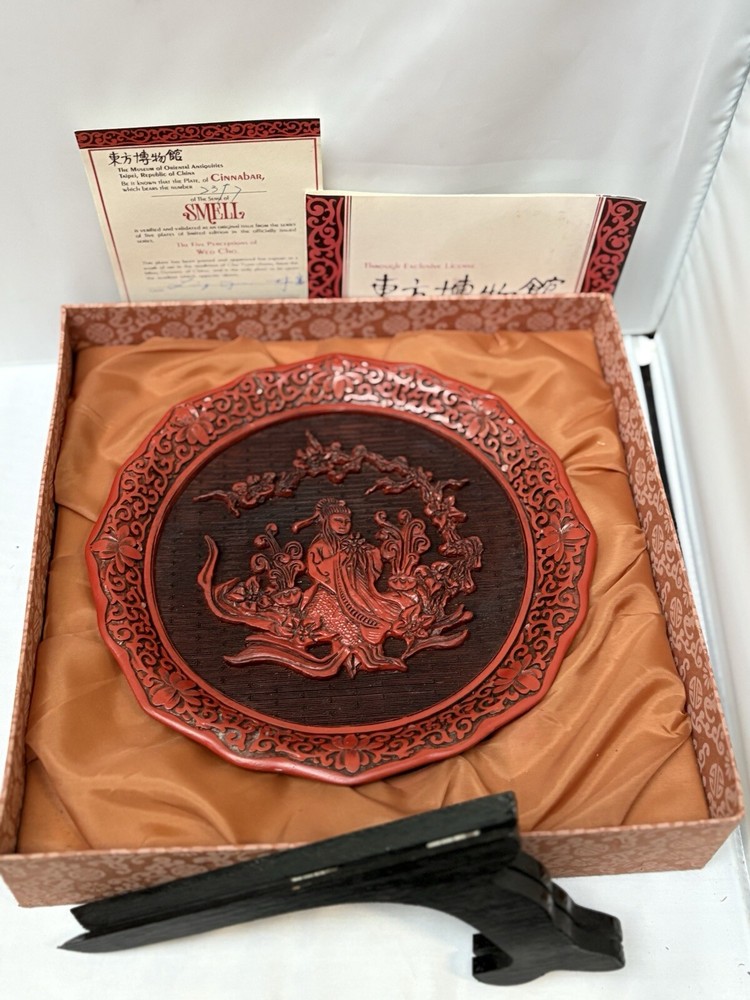 Weo Cho Plate Vintage Decorative Dish with Five Senses Smell Design