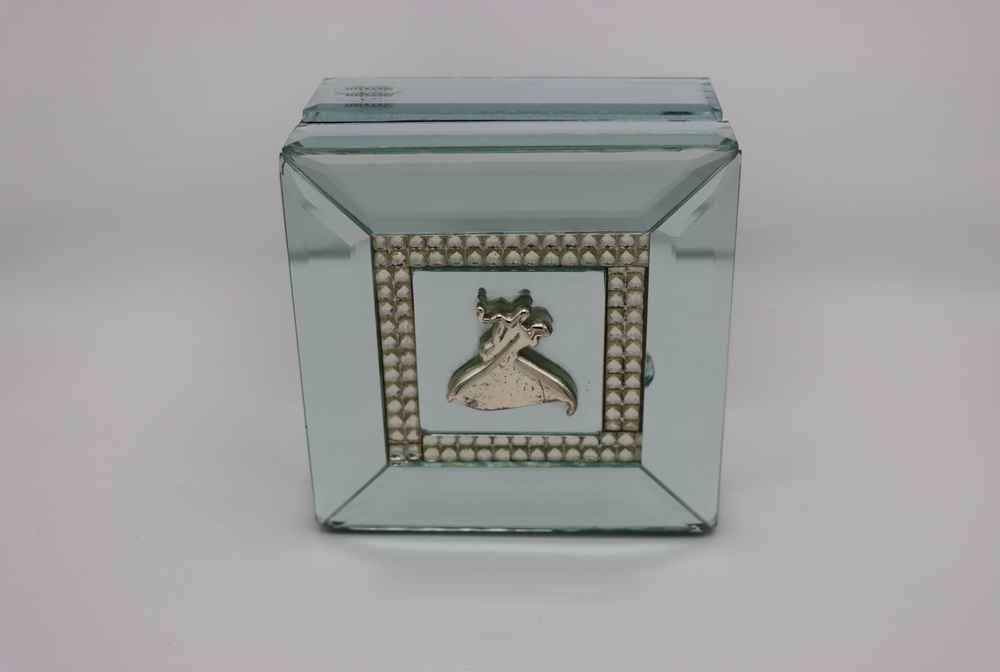 Sheridan jewelry box, delicate mirror glass decorative box with dancing figures