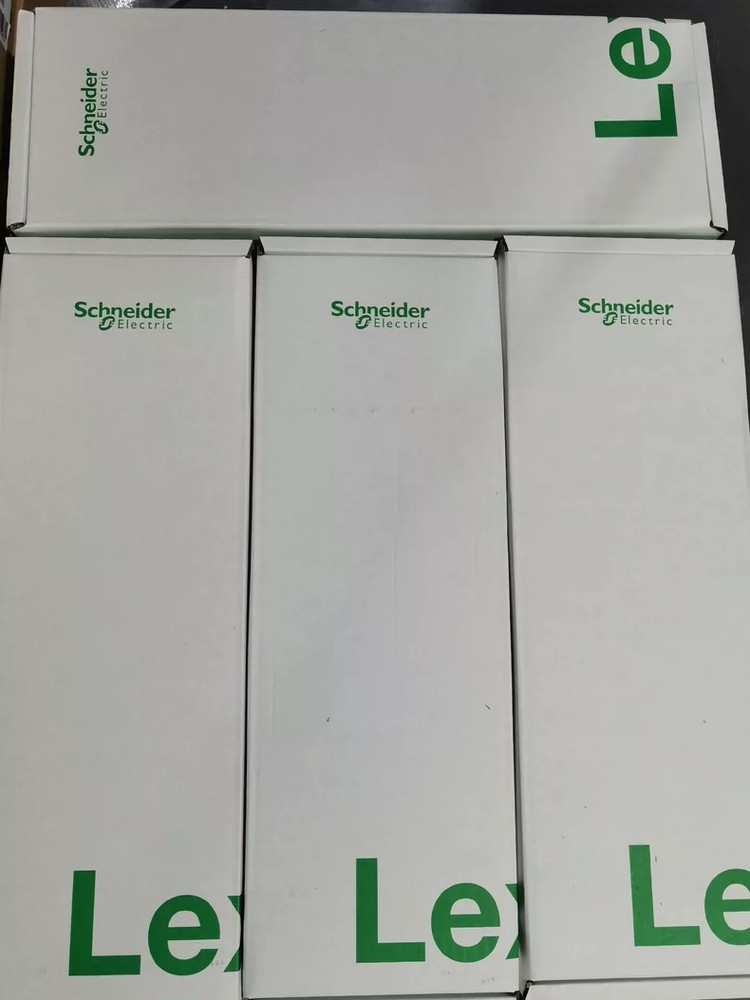 SM-100/40/080/P0/45/S1/B0 Servo motor new FedEx or DHL