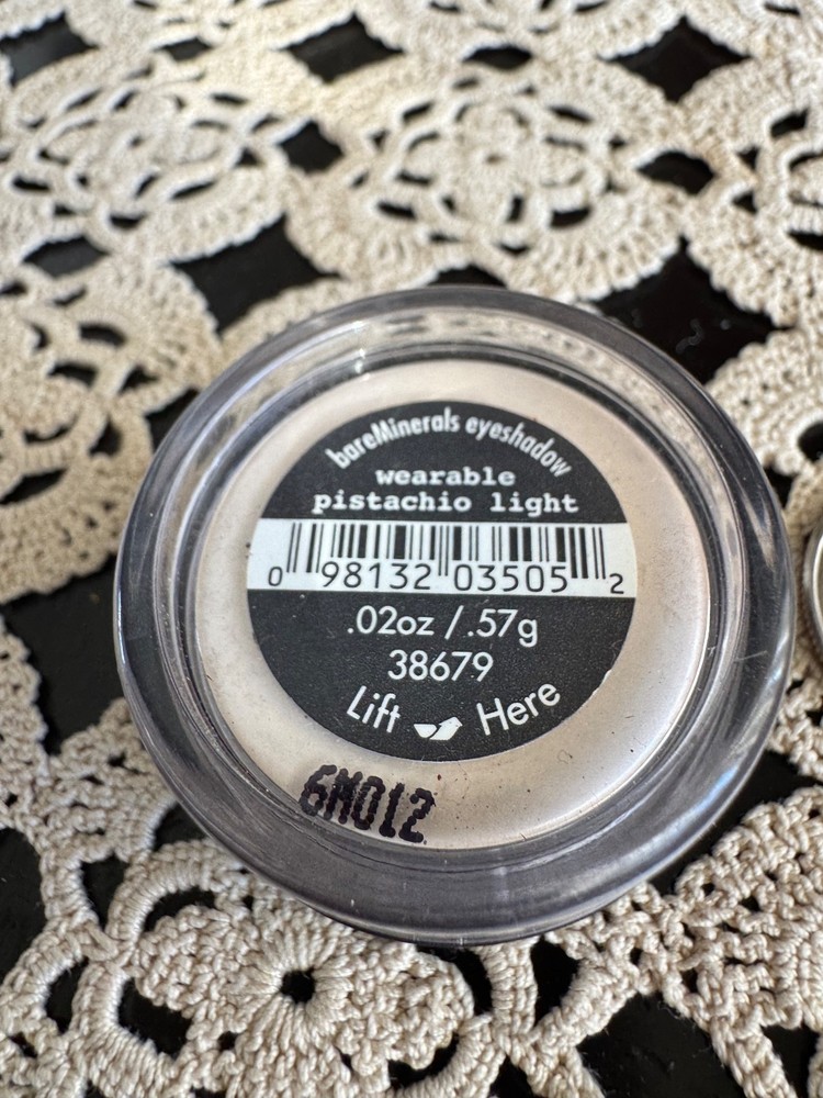 Bare Escentuals/bareMinerals WEARABLE PISTACHIO LIGHT Eye .02oz/.57g New/Sealed