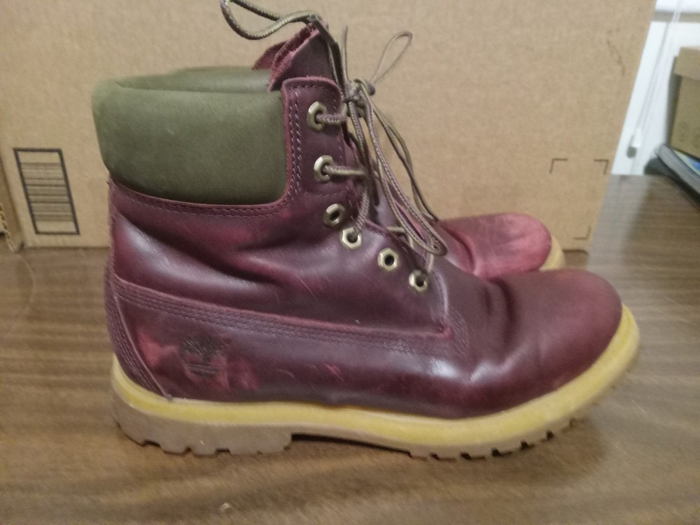Timberland Men's 6-Inch Premium Waterproof Boots in Purple Burgundy Brown Size 9.5 M