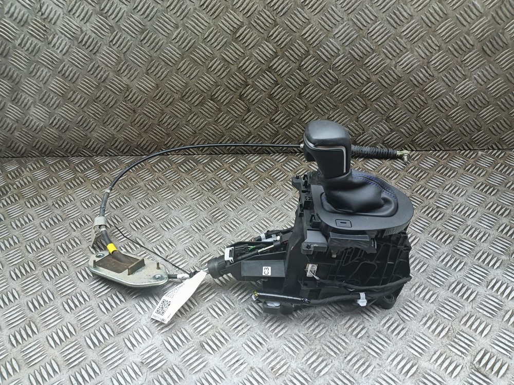 TOYOTA AYGO X GEAR SHIFTER SELECTOR AUTOMATIC 359700H020C3 AX1 2021 - 2025