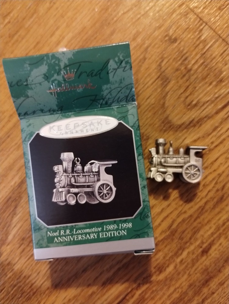 1989-1998 Hallmark NOEL R.R. Locomotive Miniature Pewter Christmas Ornament