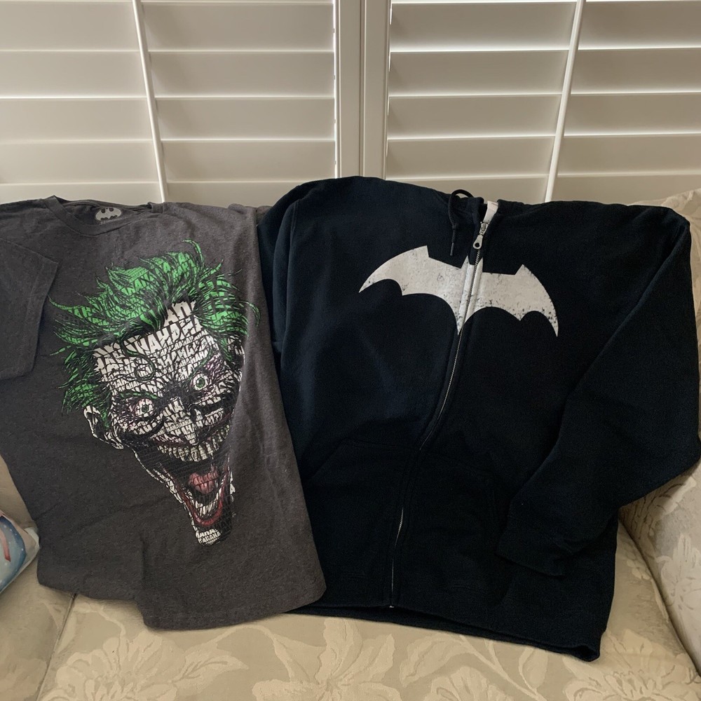 Batman Sweatshirt AND Joker T-shirt mens Size Large Marvel
