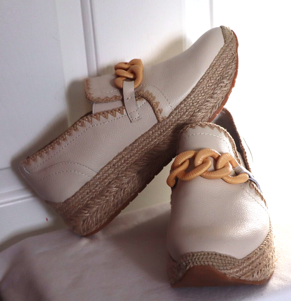 Women's Dolce Vita Jhenee Espadrille Size 9 Beige NWOB Casual Platform Comfort