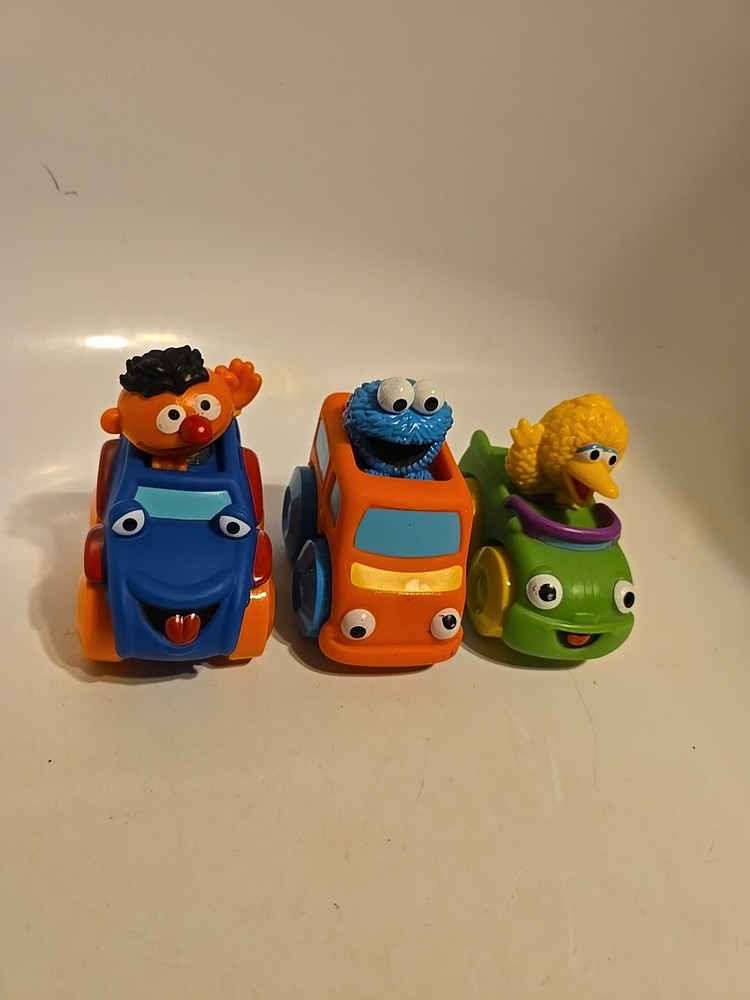 Sesame Street Cookie Monster Ernie Big Bird Cars 2011 by Hasbro